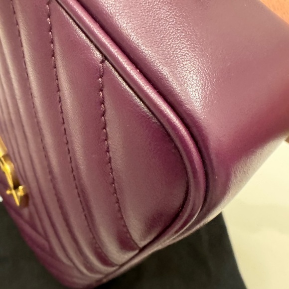 YSL Lou Camerabag. Excellent condition. Plum color - Picture 6 of 11